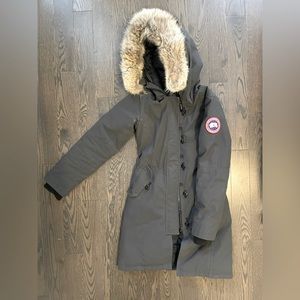 Kid’s Canada Goose Parka